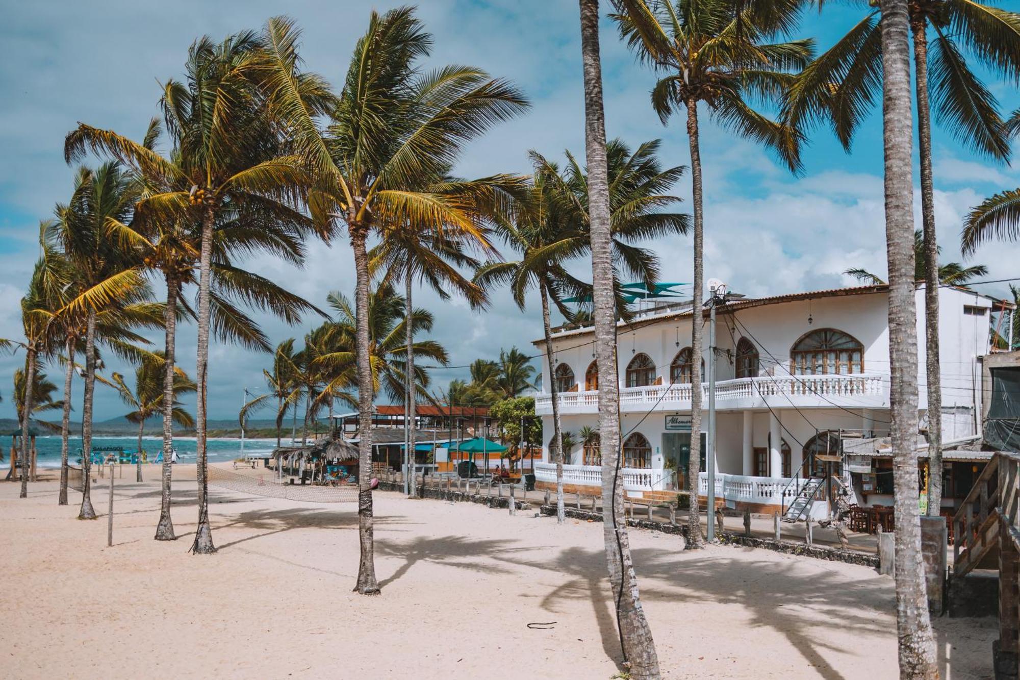 Hotel Albemarle Puerto Villamil Eksteriør bilde